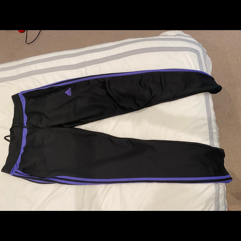 Adidas sweatpants